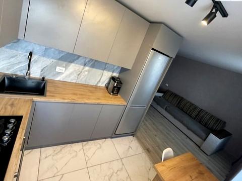 квартира за адресою Гладкова пров., 3