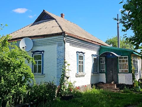 будинок за адресою В'ячеслава Чорновола вул. (Матросова)