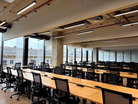 комерційна за адресою Велика Васильківська вул. (Червоноармійська), 24