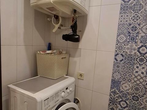 квартира по адресу Строителей ул., 12