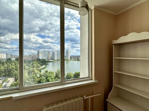 квартира по адресу Драгоманова ул., 31-В