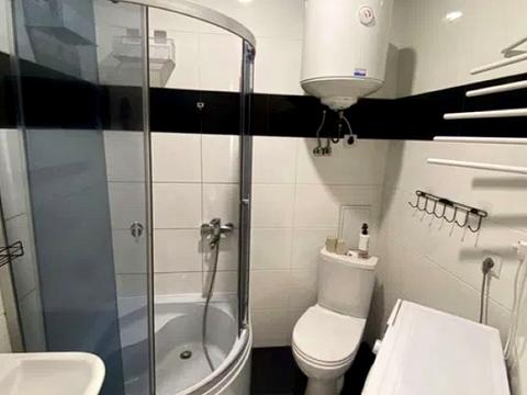 квартира за адресою Зарічанська вул., 11в
