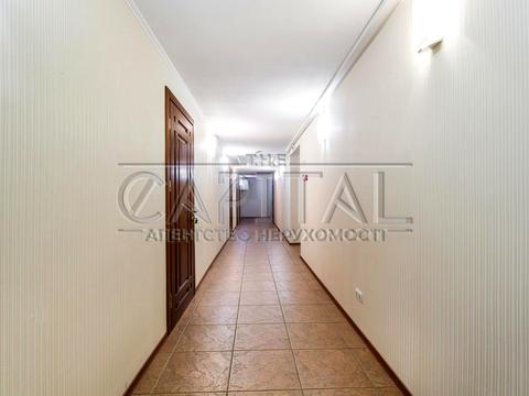 комерційна за адресою Дегтярівська вул., 45