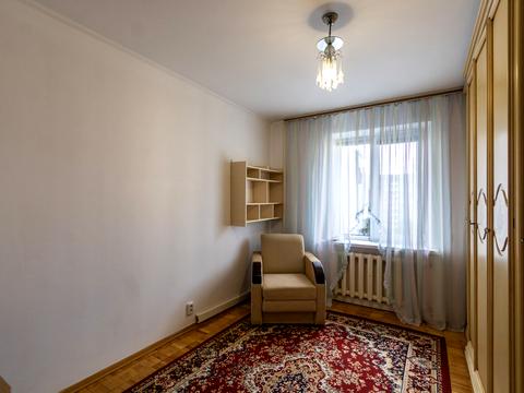 квартира за адресою Гната Хоткевича вул., 67а
