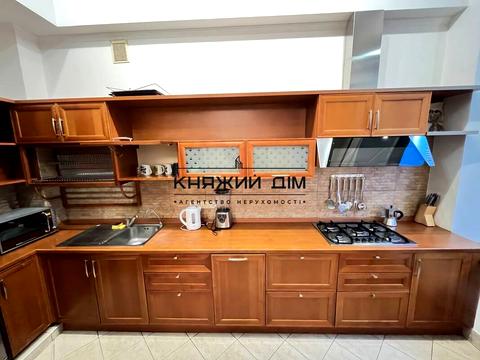 квартира по адресу Киев, Михайловская ул., 19