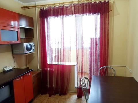 квартира за адресою Євгена Чикаленка вул., 56/1