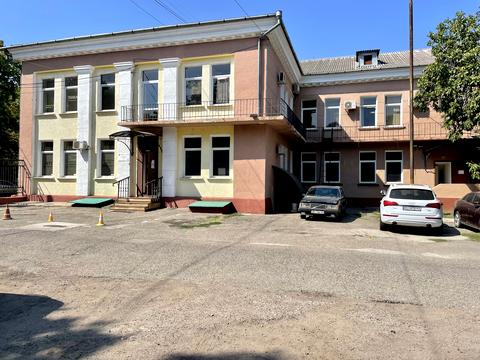 комерційна за адресою Адміральський просп., 38