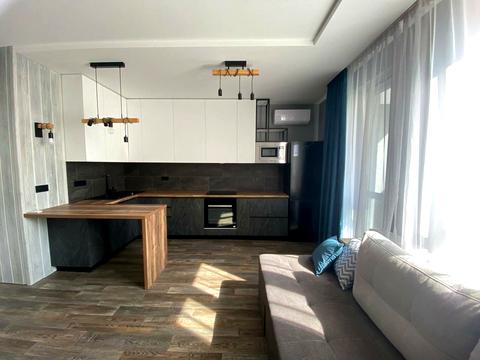 квартира по адресу Семьи Кульженков ул. (Дегтяренко Петра), 37