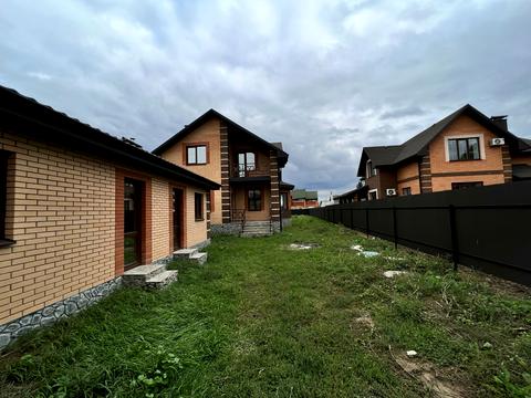 будинок за адресою Полковника Степана Лазуренка вул., 23