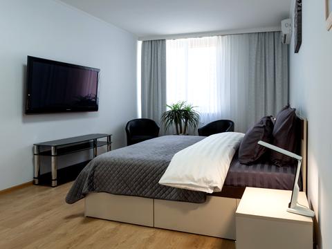 квартира за адресою Анни Ахматової вул., 30