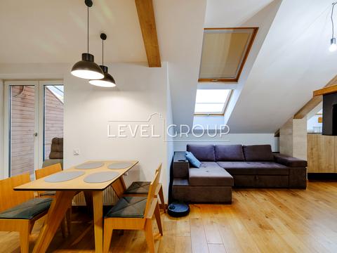 квартира за адресою Регенераторна вул., 4 к11