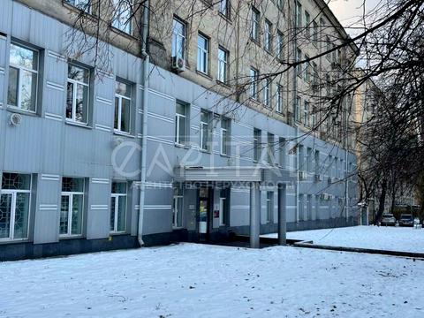 комерційна за адресою Єжи Ґедройця вул. (Тверська), 6