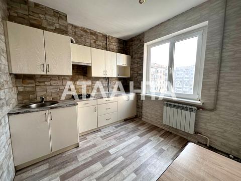 квартира за адресою Євгена Чикаленка вул., 44