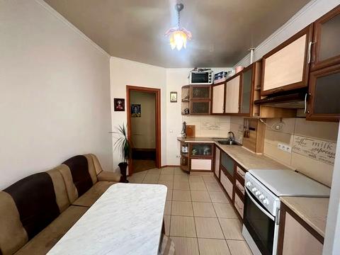 квартира за адресою Василя Симоненка вул., 24