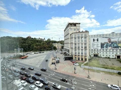 коммерческая по адресу Крещатик ул., 26