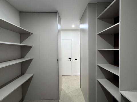 квартира за адресою Олександра Олеся вул., 17