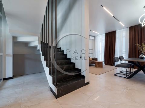 будинок за адресою Сергія Колоса вул. (Леніна), 12