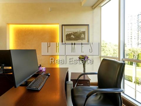 комерційна за адресою Старонаводницька вул., 13-А