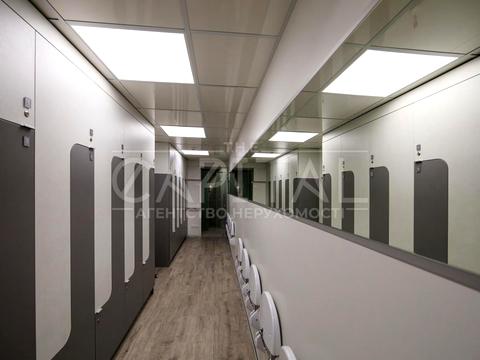 комерційна за адресою пр-т Володимира Івасюка, 2д