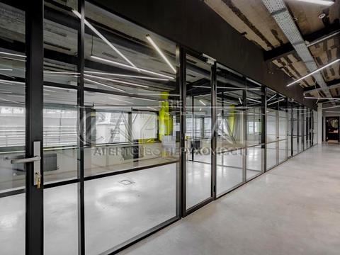 комерційна за адресою Велика Васильківська вул. (Червоноармійська), 55-А