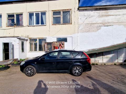 комерційна за адресою Узинська, 2