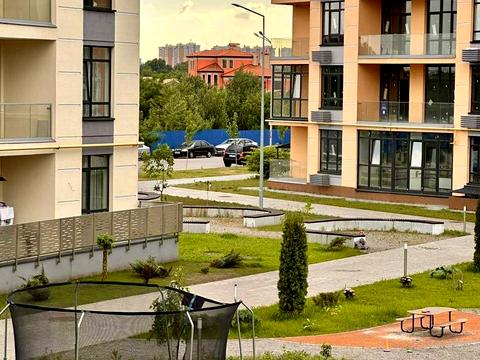 квартира за адресою Богатирська вул., 3