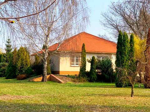 ділянка за адресою Озерна вул., 1