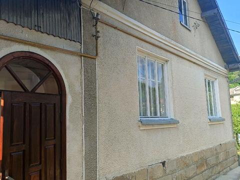 дом по адресу Кобилянської, 37