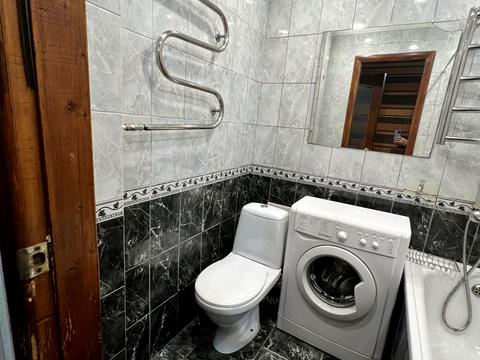 квартира за адресою Героїв Крут вул. (60 років СРСР), 9