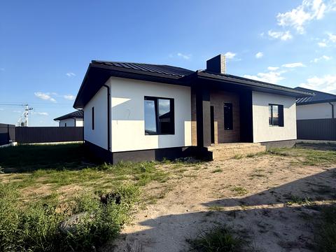будинок за адресою Шкільна