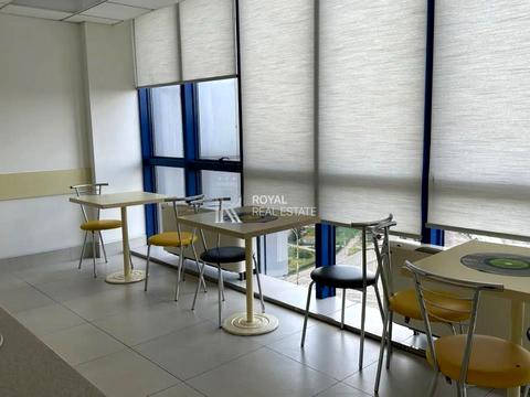 комерційна за адресою Науки просп., 1/2