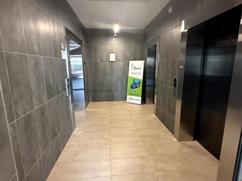квартира за адресою Дніпровська набережна вул., 17-К