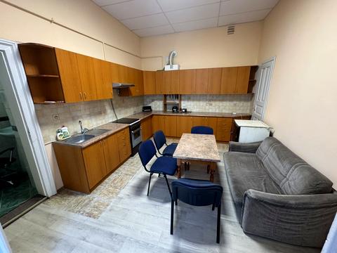 квартира за адресою Дорошенка вул., 48