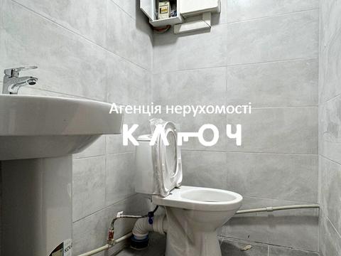 коммерческая по адресу Вячеслава Черновола ул., 1в