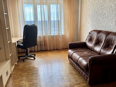 квартира за адресою Каштанова вул., 4