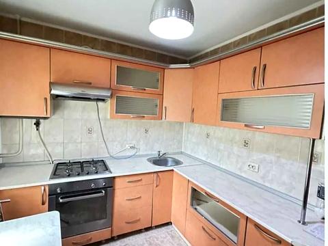 квартира за адресою Академіка Янгеля вул. (Фрунзе), 58
