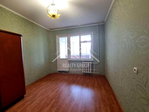 квартира за адресою Івана Авраменка вул. (Корнійчука), 12