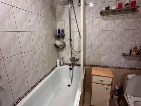 квартира за адресою Сталеварів вул., 11