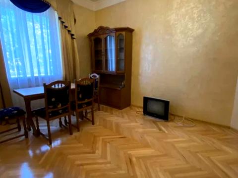 квартира по адресу Саксаганського, 1