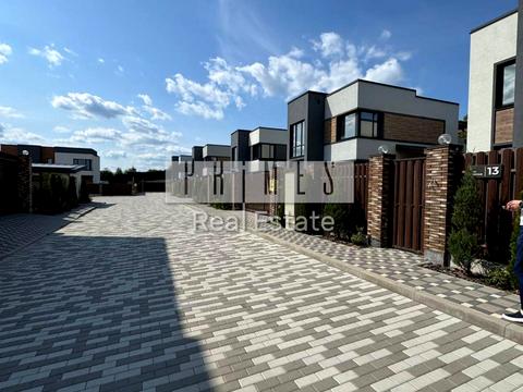 будинок за адресою Лугова вул.