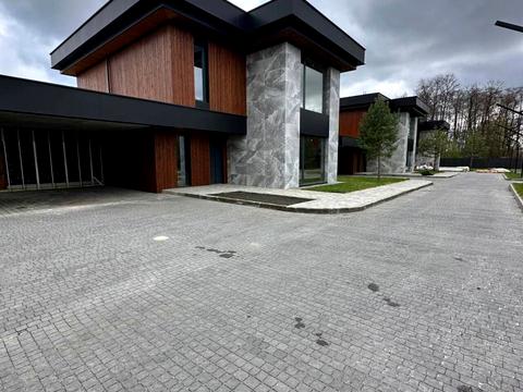будинок за адресою розкішна