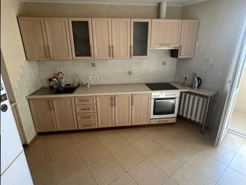 квартира за адресою Срібнокільська вул., 1