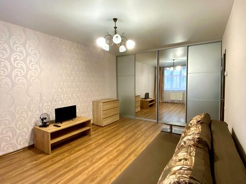 квартира за адресою Боголюбова вул., 8