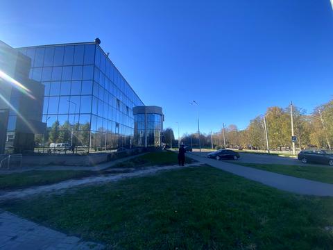 комерційна за адресою проспект Л. Українки, 54 А
