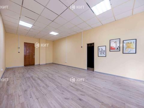 комерційна за адресою Вартових Неба вул. (Тобольська), 42 А