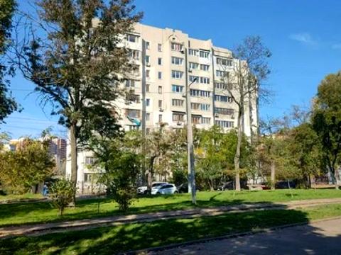 квартира за адресою Михайлівська пл., 12/4