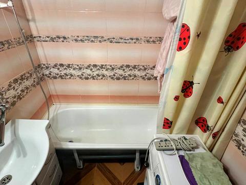 квартира за адресою Степана Бандери вул., 22/2