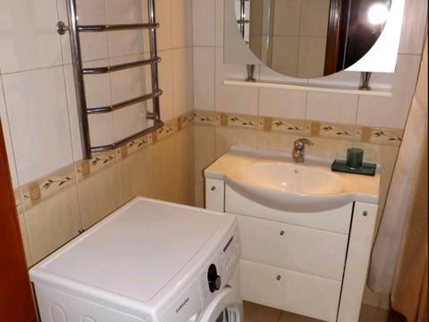 квартира за адресою Леся Курбаса просп., 7-А