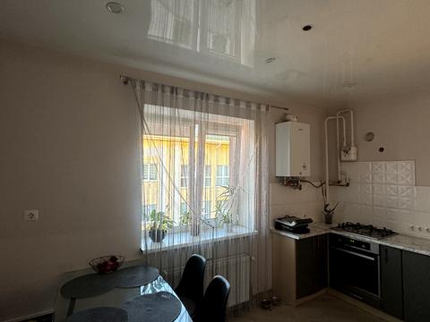 квартира за адресою Івана Багряного вул., 23а