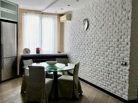 квартира по адресу Николая Амосова ул., 4